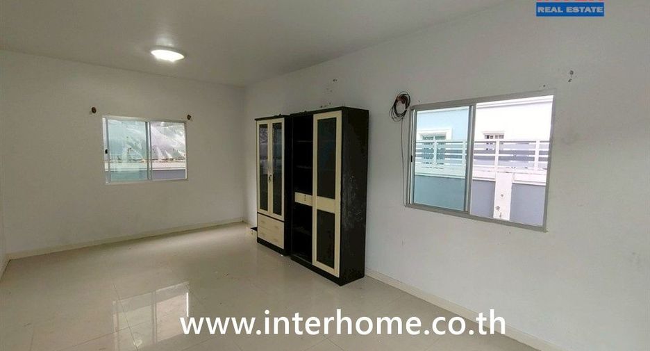 À vendre 3 chambres maison à Thanyaburi, Pathum Thani
