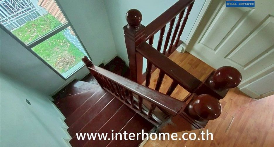 À vendre 3 chambres maison à Thanyaburi, Pathum Thani