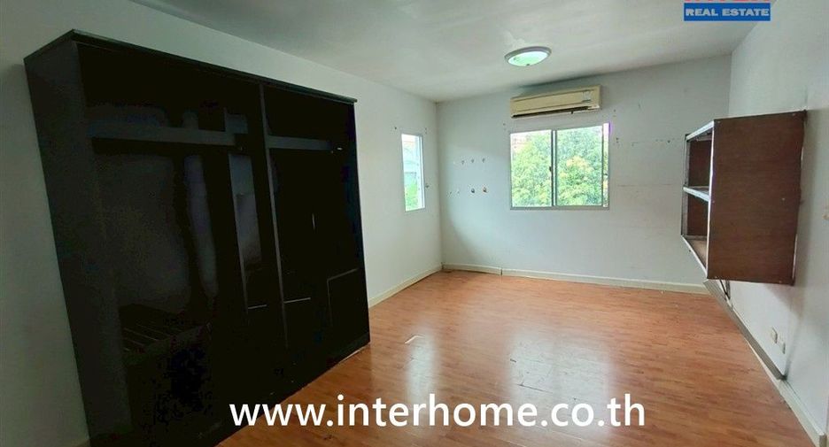 À vendre 3 chambres maison à Thanyaburi, Pathum Thani
