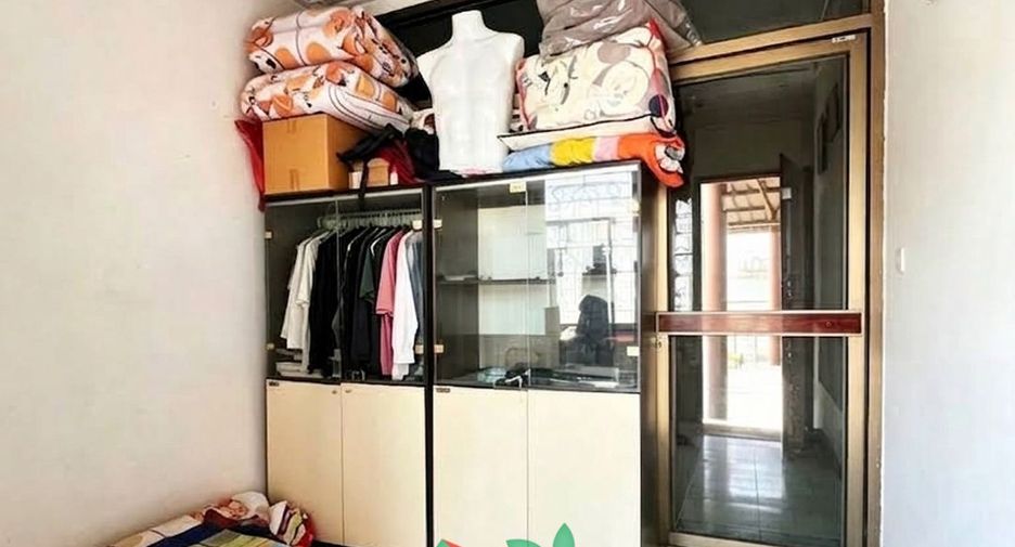 出售 4 卧室 独立屋 在 Taling Chan, 曼谷