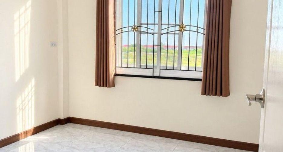 For sale 2 bedrooms townhouse in Bang Bo, Samut Prakan