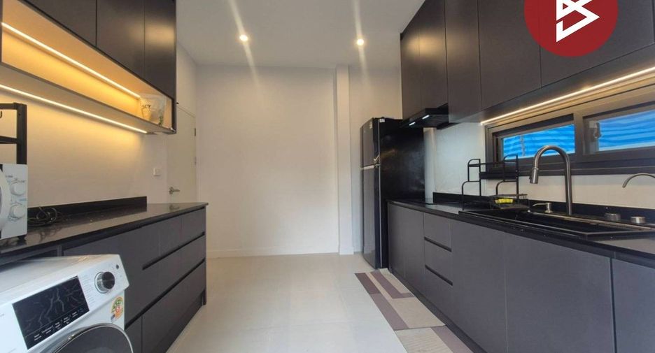 À vendre 4 chambres maison à Mueang Nakhon Pathom, Nakhon Pathom