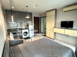 À louer studio condo à Huai Khwang, Bangkok