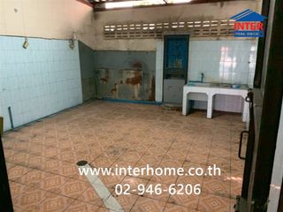 Продажа 5 спальни торговое помещение в Лат Крабанг, Бангкок