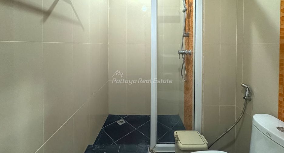For sale studio condo in Bang Lamung, Chonburi