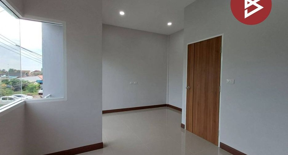 Reihenhaus zum Kauf mit 3 Zimmer in Mueang Samut Songkhram, Samut Songkhram