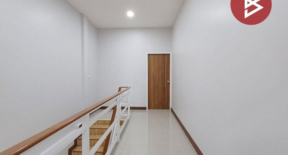 Reihenhaus zum Kauf mit 3 Zimmer in Mueang Samut Songkhram, Samut Songkhram