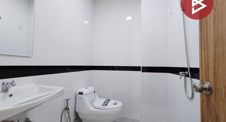Reihenhaus zum Kauf mit 3 Zimmer in Mueang Samut Songkhram, Samut Songkhram