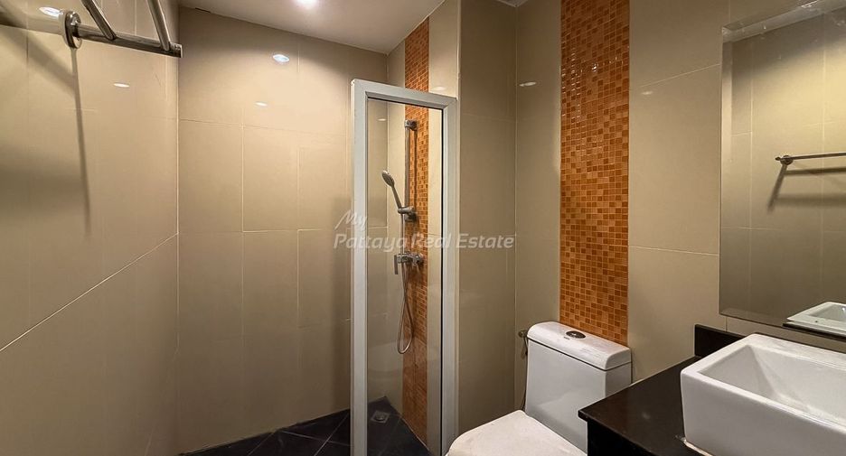 For sale studio condo in Bang Lamung, Chonburi