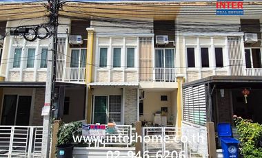For sale 4 ベッドルーム townhouse in Sai Noi, Nonthaburi