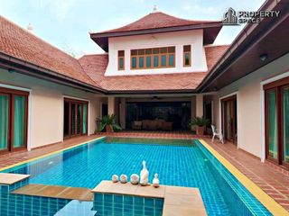 À louer 4 chambres villa à Bang Lamung, Chonburi