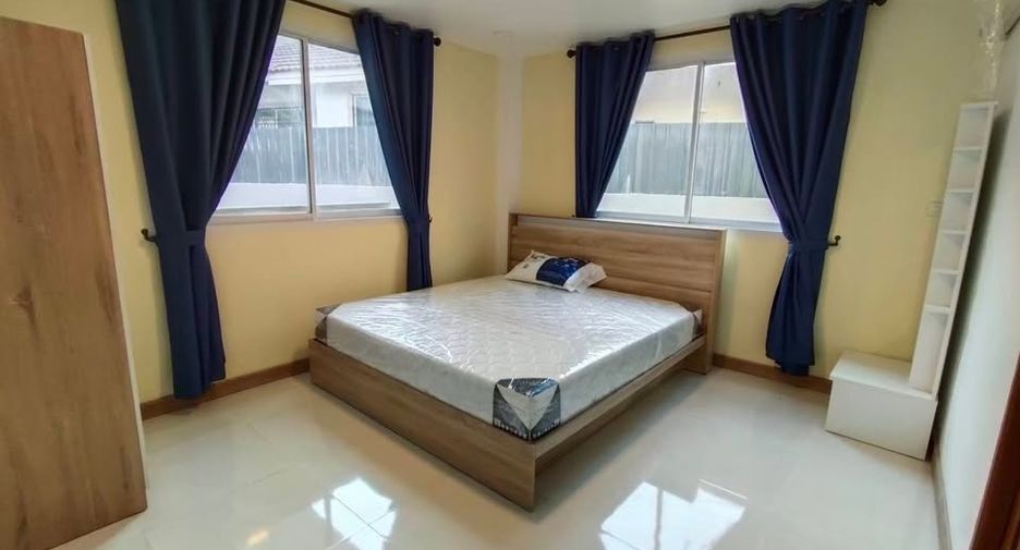 For rent 14 bedrooms house in Mueang Chiang Mai, Chiang Mai