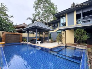 Villa en alquiler y en venta de 3 habitaciones en Bang Lamung, Chonburi