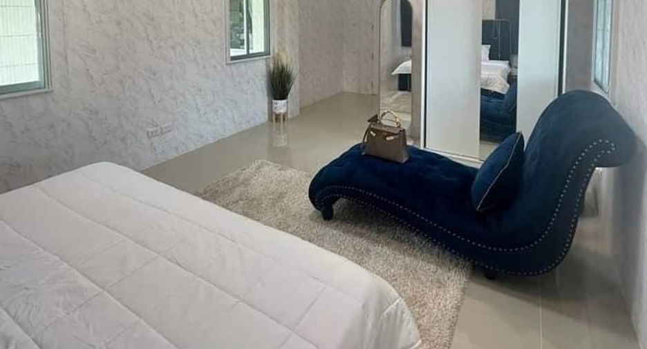À louer 6 chambres villa à Huay Yai, Pattaya