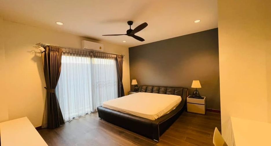 Villa en alquiler de 3 habitaciones en Huay Yai, Pattaya