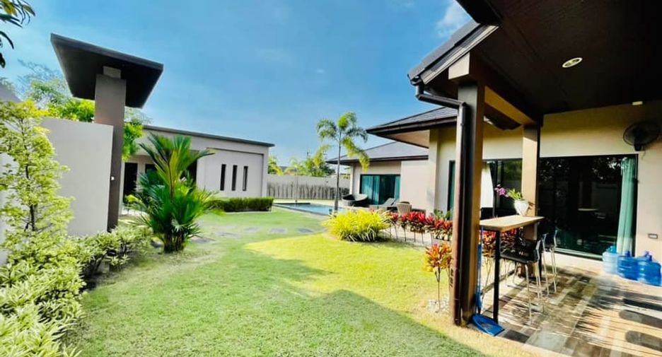 Villa en alquiler de 3 habitaciones en Huay Yai, Pattaya