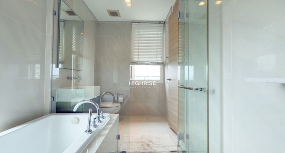 For sale 2 bedrooms condo in Jomtien, Pattaya