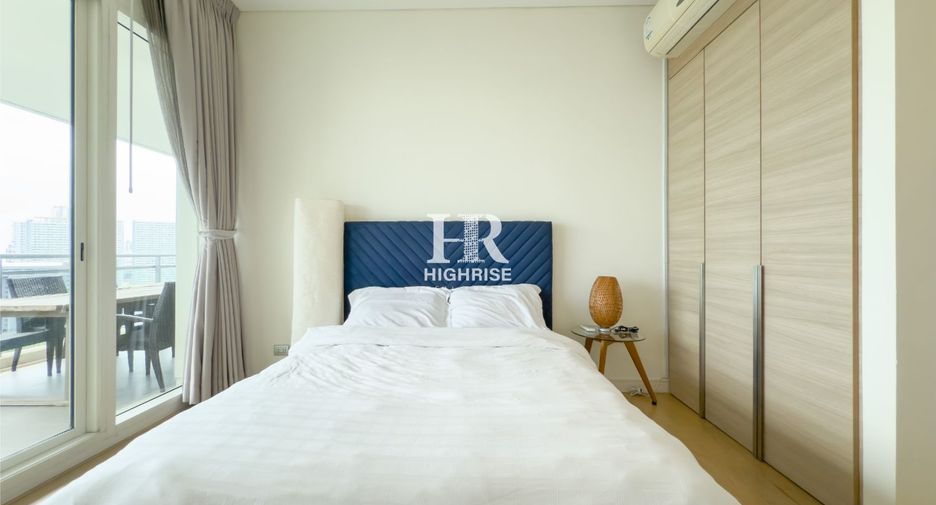 For sale 2 bedrooms condo in Jomtien, Pattaya