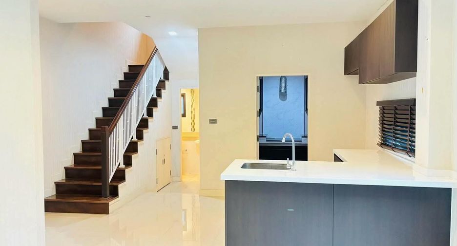 For sale 3 bedrooms house in San Sai, Chiang Mai