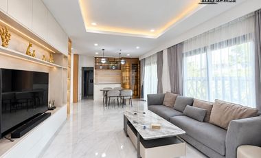 出租 和 出售 4 卧室 独立屋 在 Bang Lamung, Chon Buri