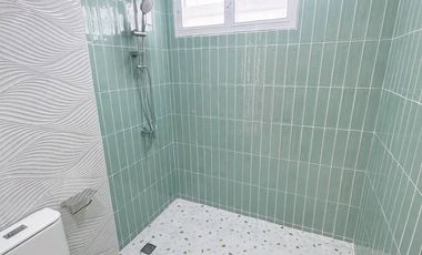 Haus zum Kauf mit Studio in Khlong Sam Wa, Bangkok