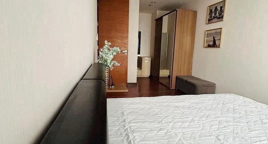 Wohnung zur Miete mit 2 Zimmer in Khlong Toei, Bangkok