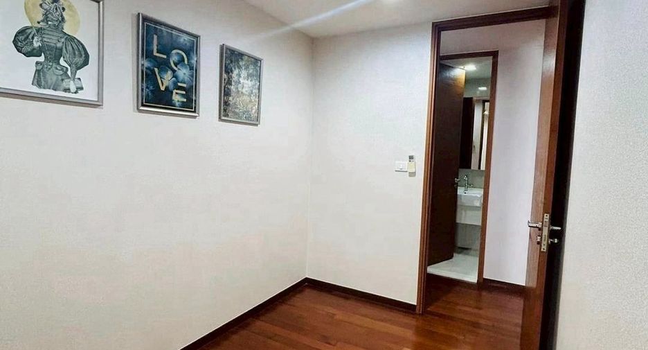 Wohnung zur Miete mit 2 Zimmer in Khlong Toei, Bangkok