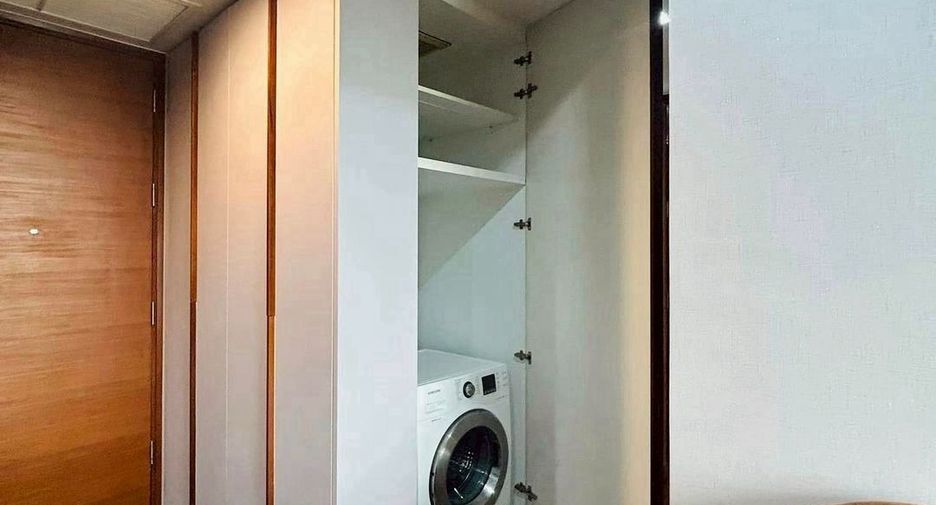 Wohnung zur Miete mit 2 Zimmer in Khlong Toei, Bangkok
