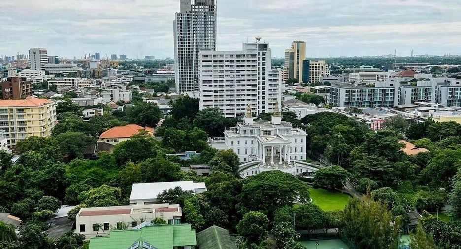 Wohnung zur Miete mit 2 Zimmer in Khlong Toei, Bangkok