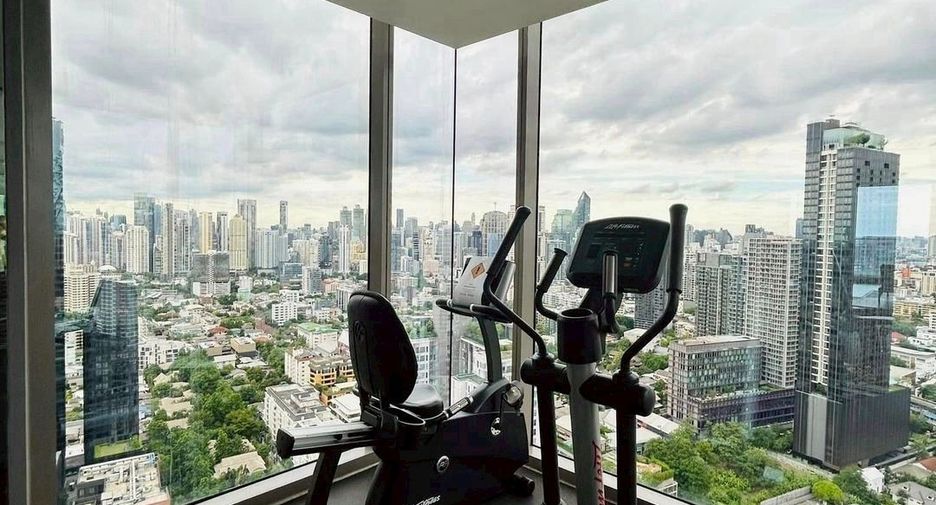 Wohnung zur Miete mit 2 Zimmer in Khlong Toei, Bangkok