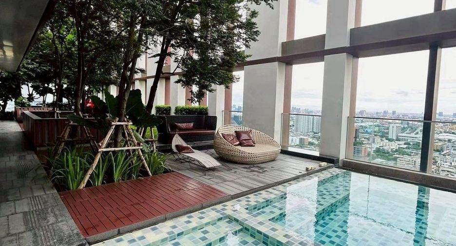 Wohnung zur Miete mit 2 Zimmer in Khlong Toei, Bangkok
