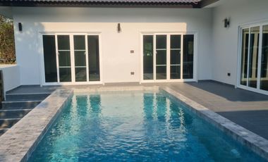 For sale 3 bedrooms villa in Mueang Chiang Rai, Chiang Rai