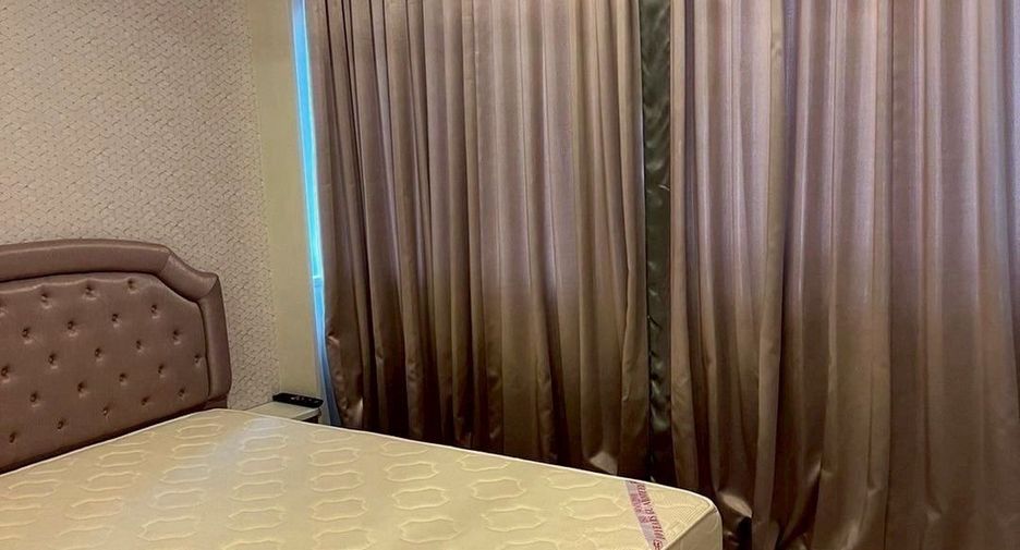 For sale 3 bedrooms condo in Bang Na, Bangkok