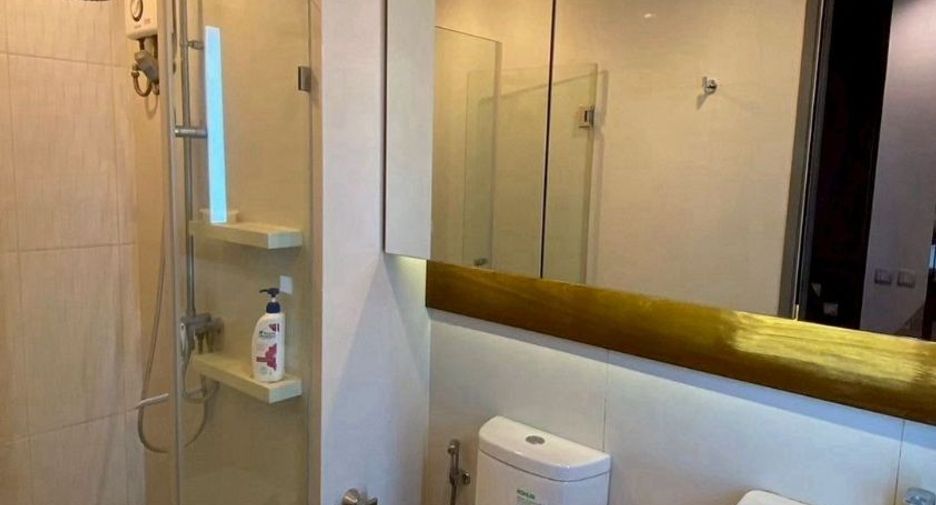 Продажа 2 спальни кондо в Ратчатхещи, Бангкок