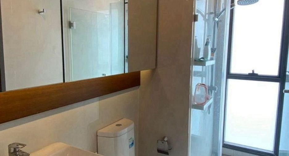 Продажа 2 спальни кондо в Ратчатхещи, Бангкок