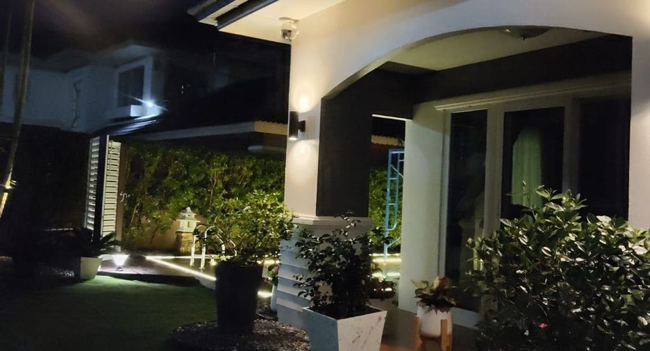 Villa en alquiler y en venta de 4 habitaciones en Mueang Chiang Rai, Chiang Rai