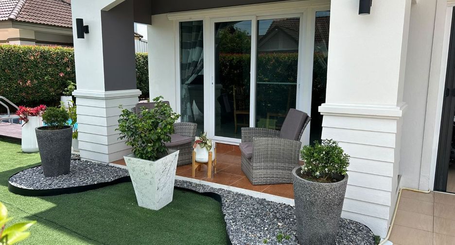 Villa en alquiler y en venta de 4 habitaciones en Mueang Chiang Rai, Chiang Rai
