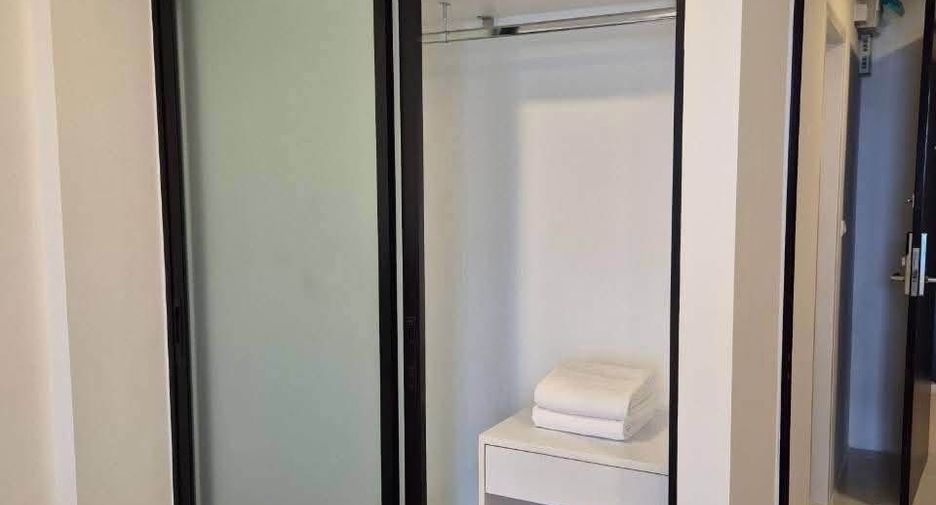 Wohnung zur Miete mit 1 Zimmer in Bang Phlat, Bangkok