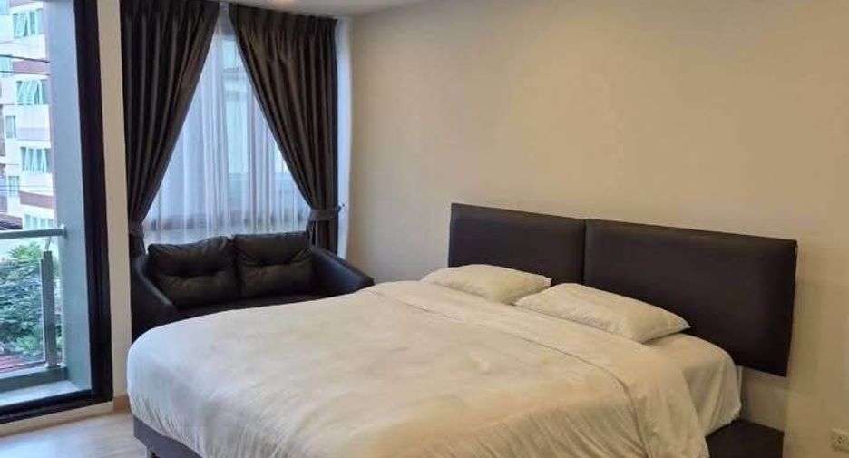 Wohnung zur Miete mit 1 Zimmer in Bang Phlat, Bangkok