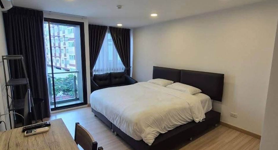 Wohnung zur Miete mit 1 Zimmer in Bang Phlat, Bangkok