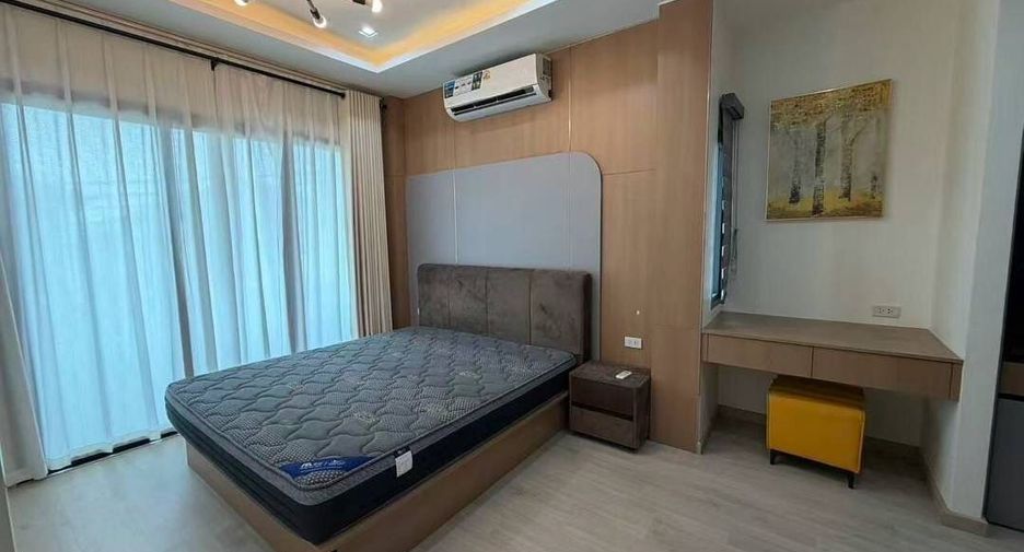 For rent 4 bedrooms house in Bang Lamung, Chonburi