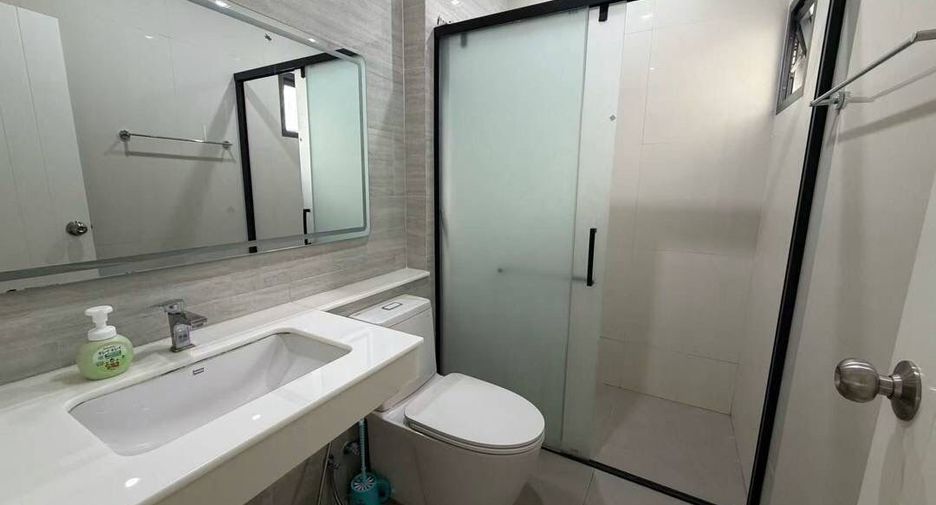 For rent 4 bedrooms house in Bang Lamung, Chonburi