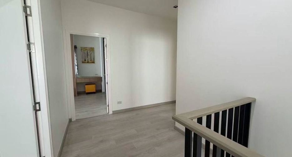 For rent 4 bedrooms house in Bang Lamung, Chonburi