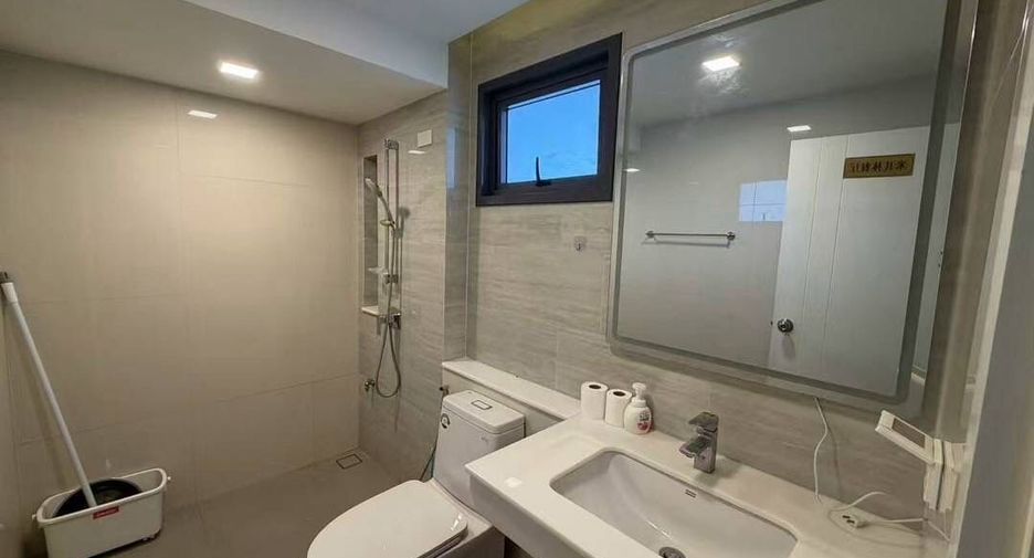 For rent 4 bedrooms house in Bang Lamung, Chonburi
