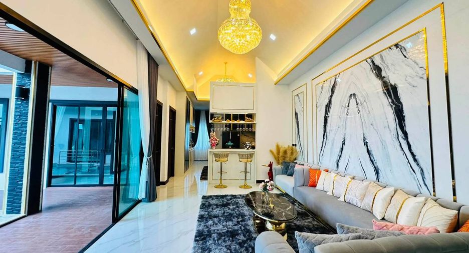 Villa zum Kauf mit 3 Zimmer in Bang Lamung, Chonburi