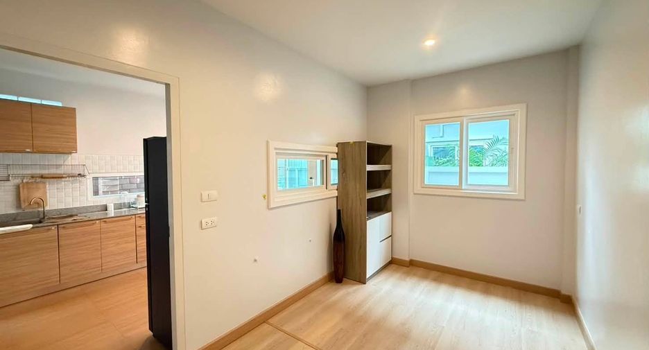 For rent 4 bedrooms house in Mae Rim, Chiang Mai