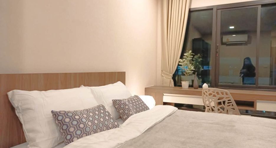 Condo en alquiler de 1 habitaciones en Bangkok Noi, Bangkok
