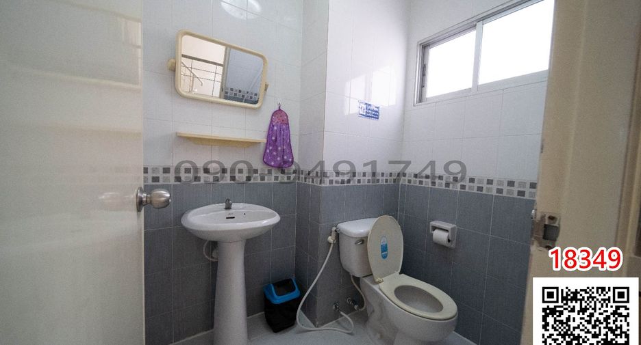 For rent 4 bedrooms retail Space in Lat Krabang, Bangkok