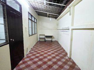 For sale 2 bedrooms townhouse in Wang Thonglang, Bangkok