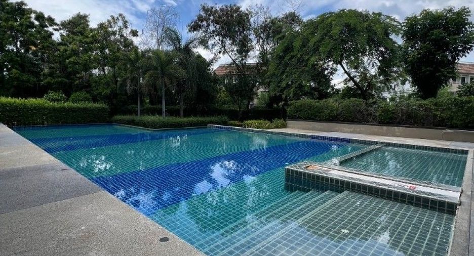 À vendre 1 chambre condo à Mueang Chon Buri, Chonburi